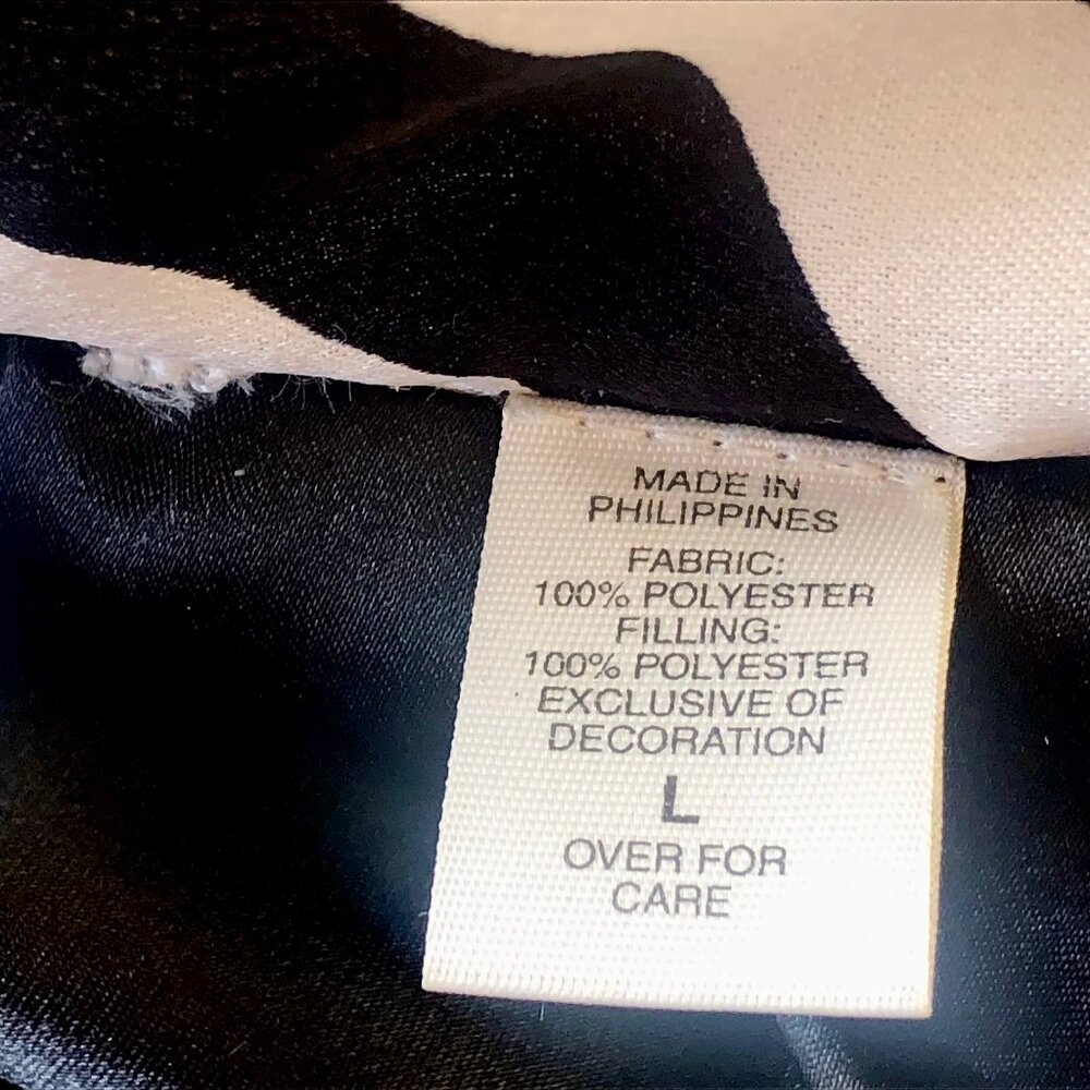 Natori Vintage 90's Jacket PUFFY Coat Lined Black & White Pockets Zebra Print - Picture 12 of 15